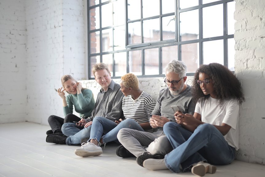 connecting technology people trychitter